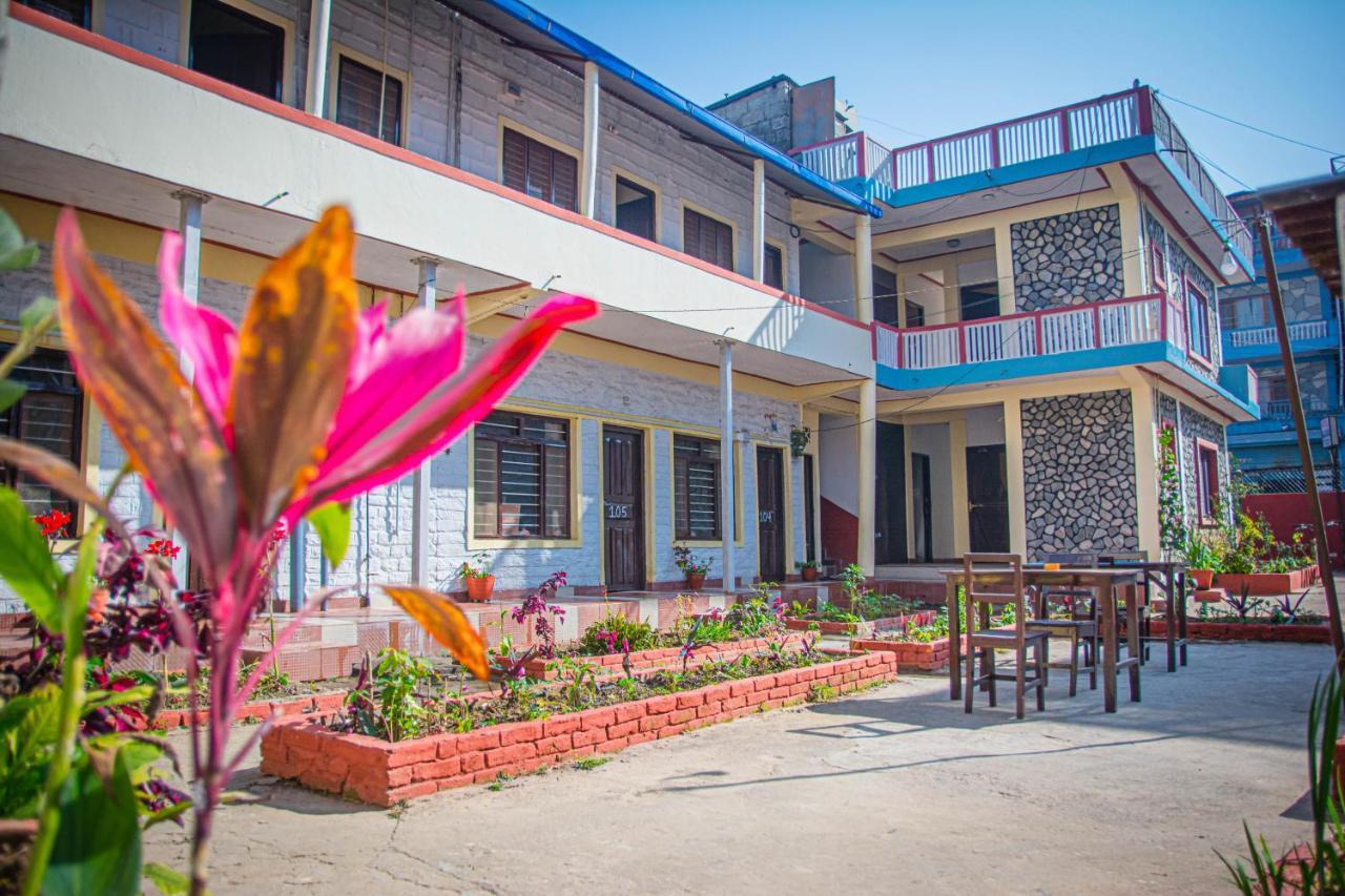 Hotel Plaza Nepal Pokhara Exterior foto