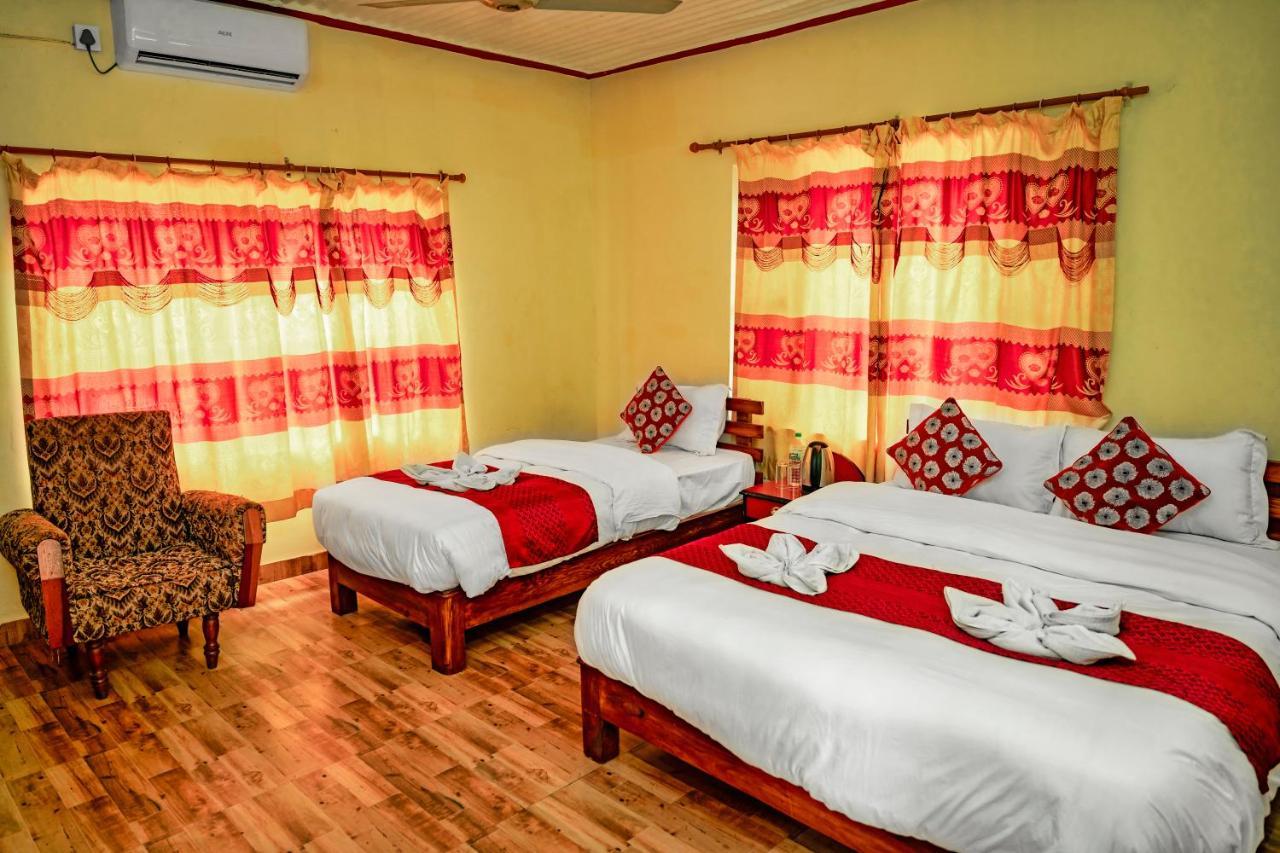 Hotel Plaza Nepal Pokhara Exterior foto